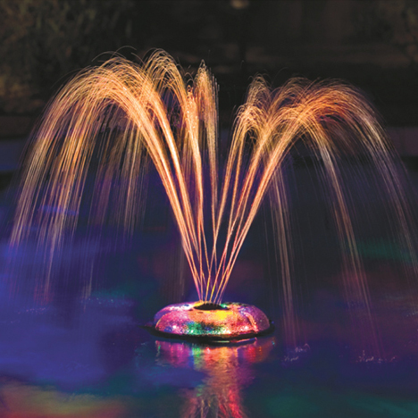 Underwater Light Show & Fountain